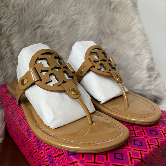 ⛔️SOLD⛔️Tory Burch Miller Sandals - Picture 9 of 10